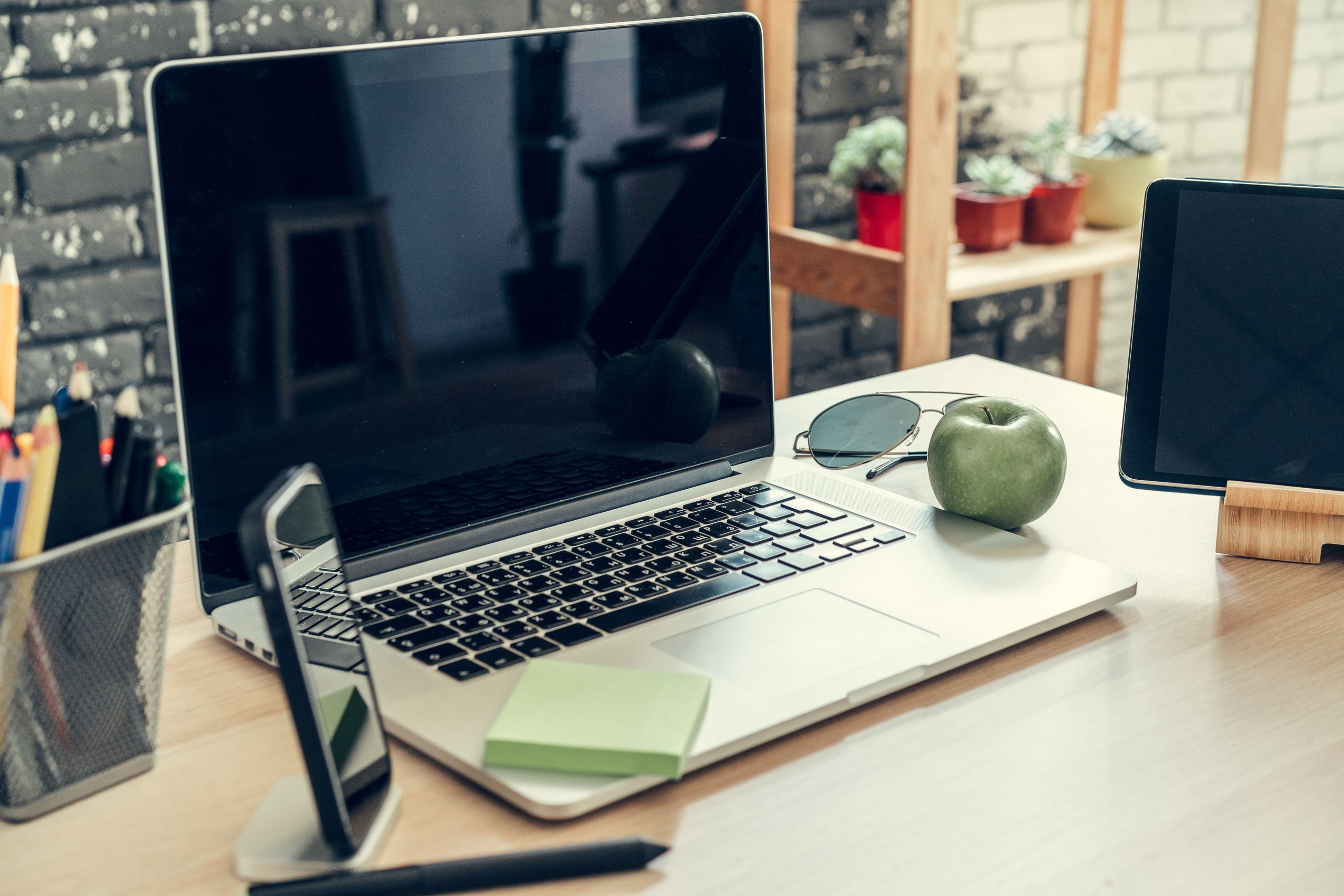 Semifly Marketplace Top Picks : Trending DELL Laptops